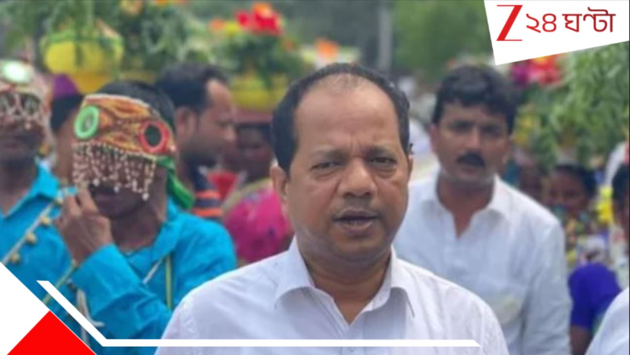 ‘মুখ্যমন্ত্রী যদি একশো টাকা দেন, পঁচিশ টাকার কাজ হয়’, ছাব্বিশের আগে ‘বেসুরো’ তৃণমূল বিধায়ক! TMC MLA Zakir Hossain allges corruption against his own party