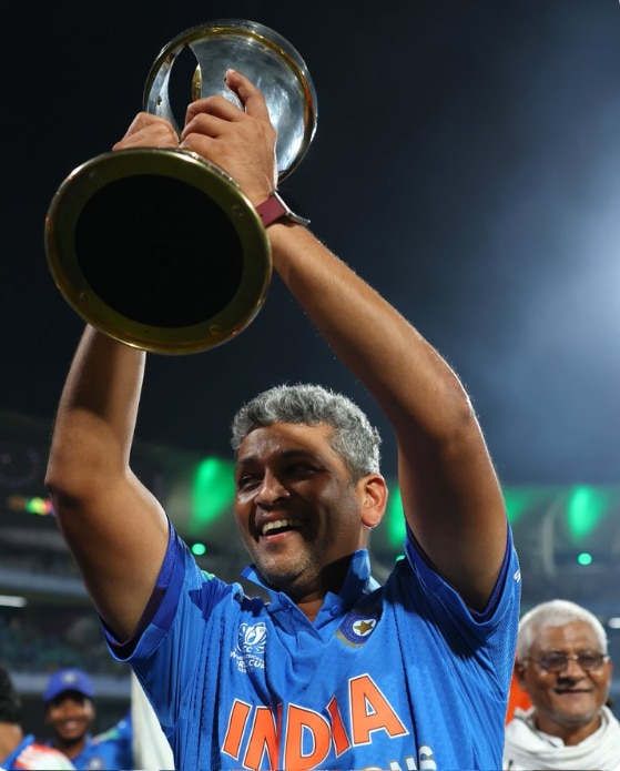 বিশ্বসেরা অমল