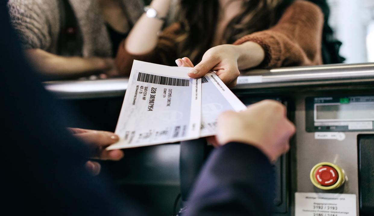 টিকিটে নামের ভুল সংশোধনে কোনও চার্জ নয়