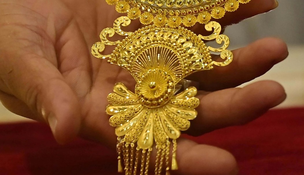 বাড়ল সোনার দাম... Today Gold Silver Rate November 7