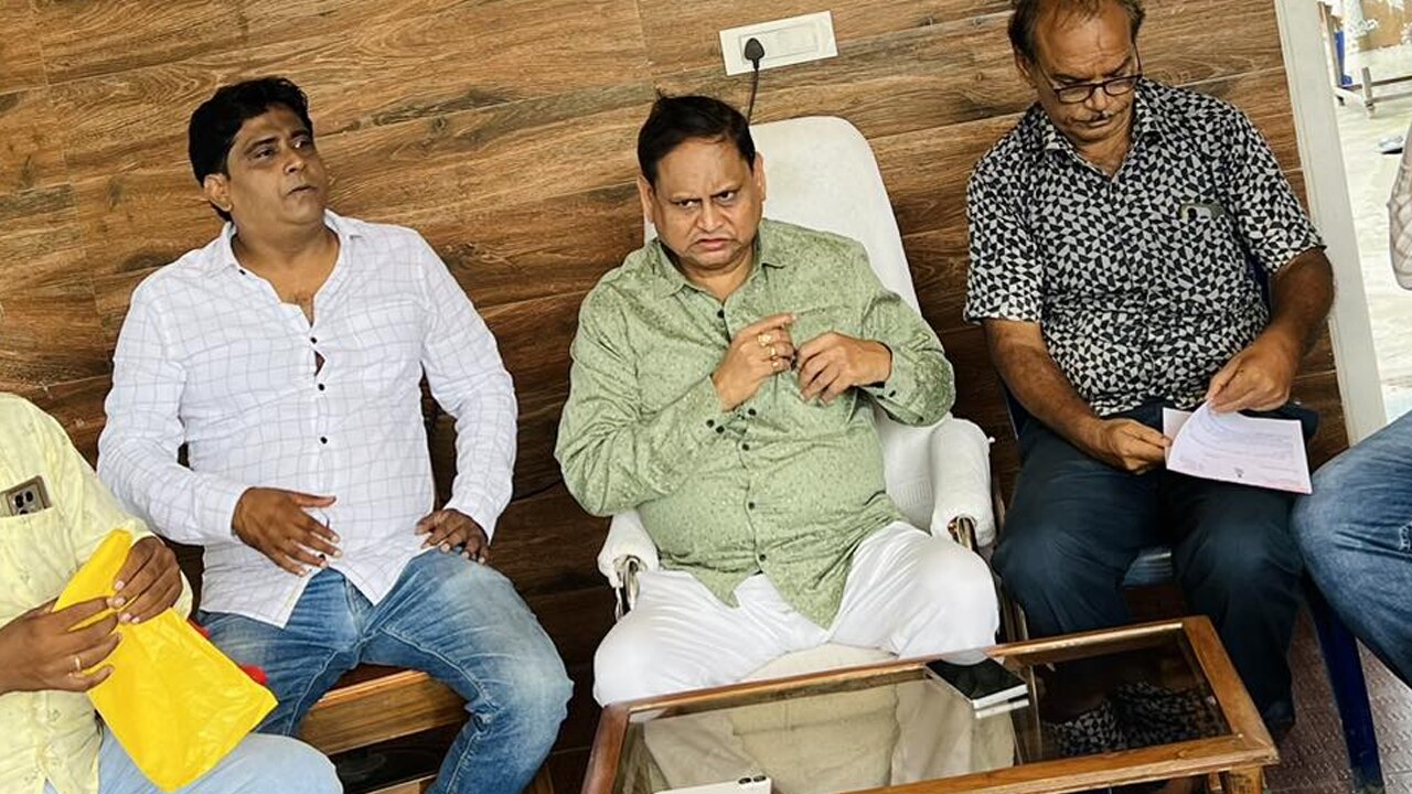 আগেও সময়সীমা বেঁধেছিলেন