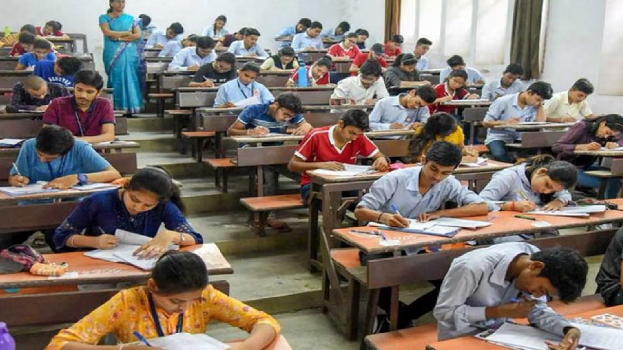 মোট শূন্যপদ