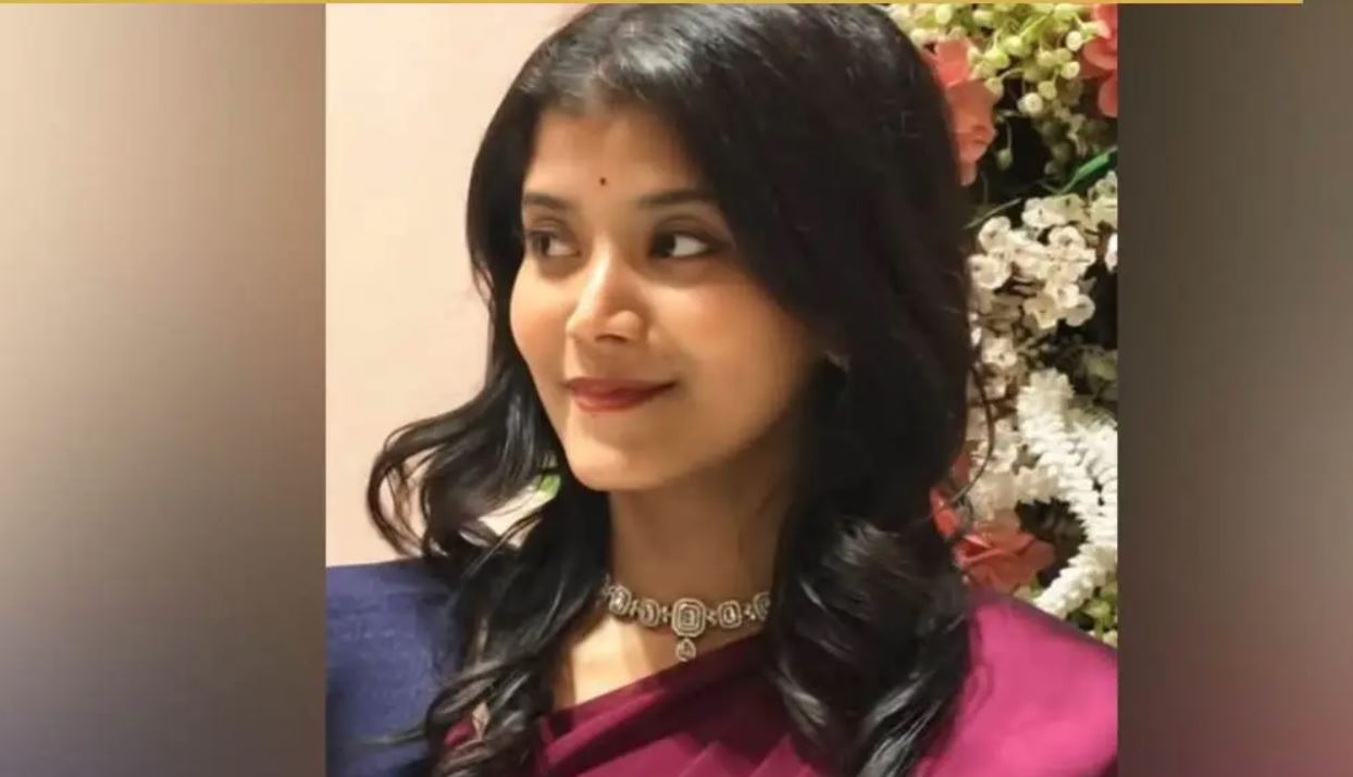 অভিনেত্রী অদিতি মুখার্জীর অকাল প্রয়াণ