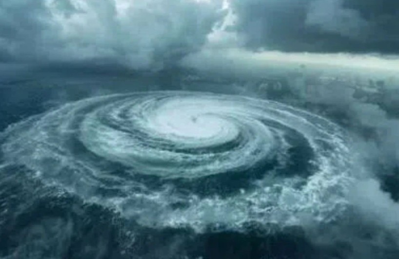 ধেয়ে আসছে ভয়ংকর 'সেনিয়ার'! Cyclone Senyar Live Tracker