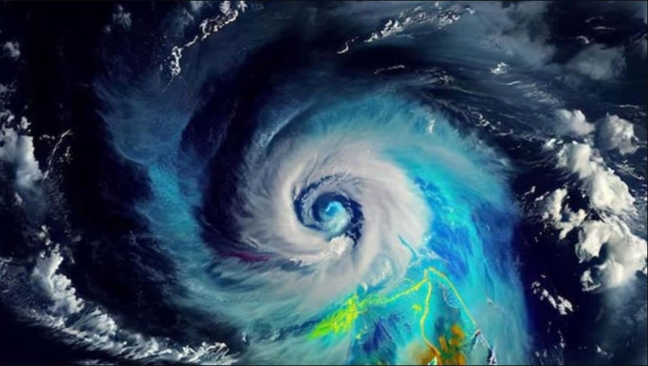 ধেয়ে আসছে ভয়ংকর 'সেনিয়ার'! Cyclone Senyar Live Tracker