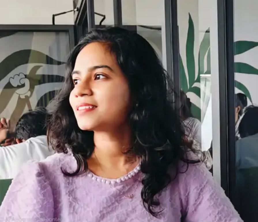 কে এই রাধিকা?