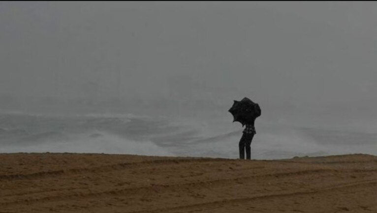Cyclone Senyar timeline and landfall, Cyclone Senyar effects in Bengal