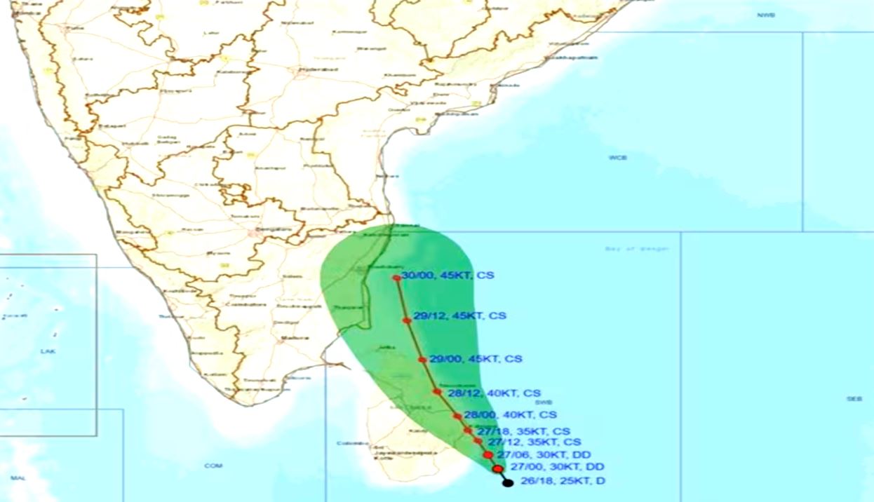 ঘূর্ণিঝড় সেনিয়ারের অবস্থা