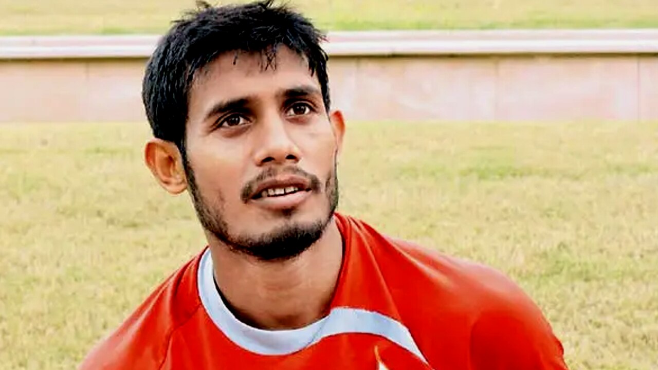 ১০০ ম্যাচ খেলেছি