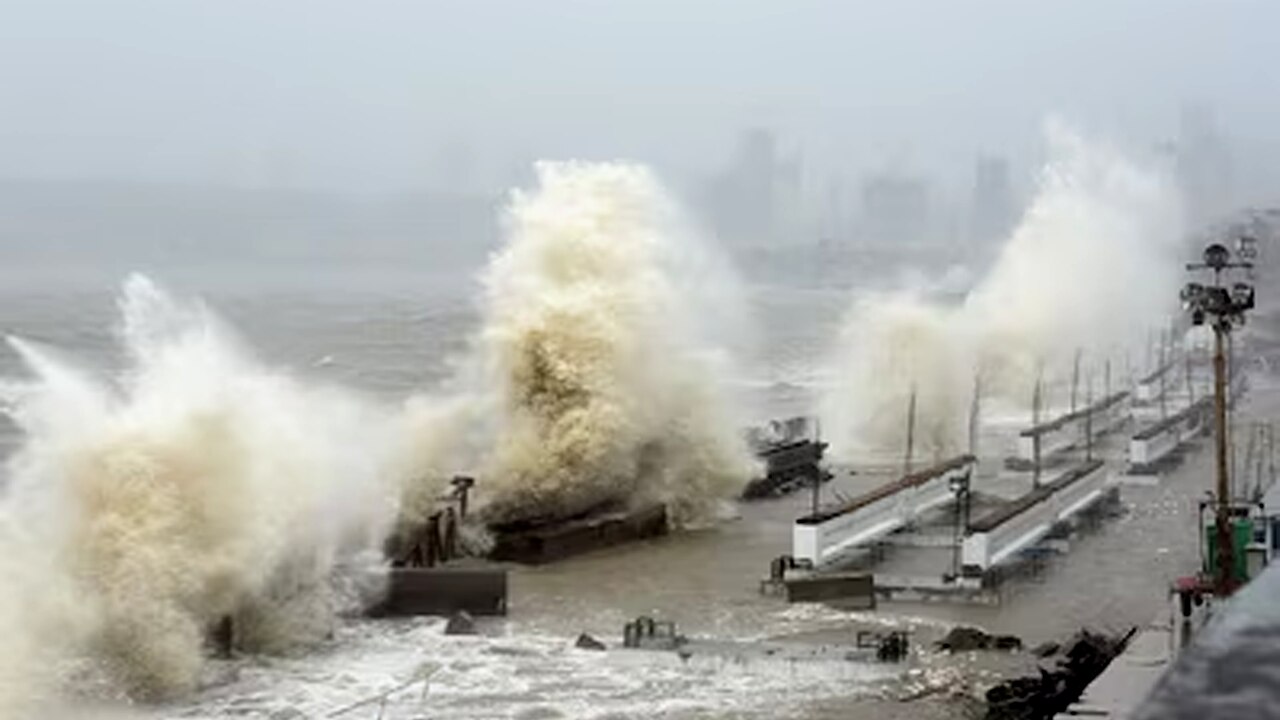 ভারতীয় জলসীমায় ঢোকার সম্ভাবনা
