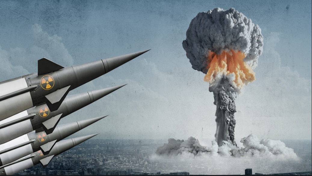 Nuclear War: বিরক্ত আমেরিকা শেষ পর্যন্ত ফেলেই দিল পরমাণু বোমা; ভয়াবহ ...