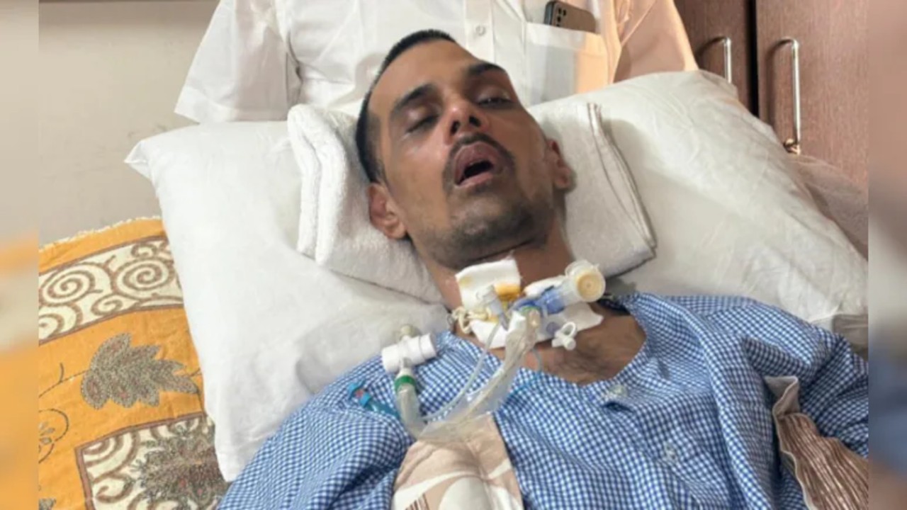 Anand Dixit: হরিশ রানার পরিণতিই কি আনন্দের নিয়তি? ২৭ মাসে ৪ কোটির বিল, বাবা-মায়ের মরণপণ লড়াই Anand Dixit: হরিশ রানার পরিণতিই কি আনন্দের নিয়তি? ২৭ মাসে ৪ কোটির বিল, বাবা-মায়ের মরণপণ লড়াই