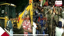 মধ্যরাতে রণক্ষেত্র যাদবপুর! বুলডোজারে মেগা উচ্ছেদ, লাঠিচার্জে আহত সুজন-জয়রাজ, আটক সৃ