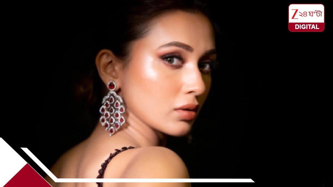 তালিকা মেনেই হবে শুনানি, তাড়াহুড়োর প্রয়োজন নেই! মিমি চক্রবর্তীর আর্জি ফেরাল কলকাতা হাইকোর্ট তালিকা মেনেই হবে শুনানি, তাড়াহুড়োর প্রয়োজন নেই! মিমি চক্রবর্তীর আর্জি ফেরাল কলকাতা হাইকোর্ট