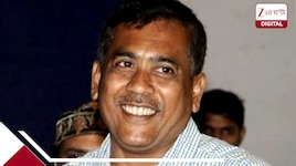 একুশে জুলাইয়ের তোড়জোড়ের মাঝেই গ্রেফতার মমতা ঘনিষ্ঠ তুখোড় নেতা! পুলিস ভ্যানে উঠেই 