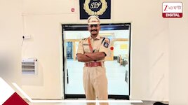 ও নিজেই ঘরে ঢুকে চুমু খায়! যৌন নির্যাতনের অভিযোগ উঠতেই চরম পদক্ষেপ ট্রেইনি IPS-এর
