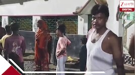 ইস্তফা দেওয়ার জন্য চাপ দেওয়া হচ্ছিল, এবার রাতের অন্ধকারে প্রধানের বাড়িতে চড়াও হয়ে 