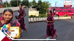 মেয়েদের বই কিনতে শাড়ি পরে চটি হাতে খালি পায়েই দৌড়! ম্যারাথনে জিতে নজির গড়লেন মা