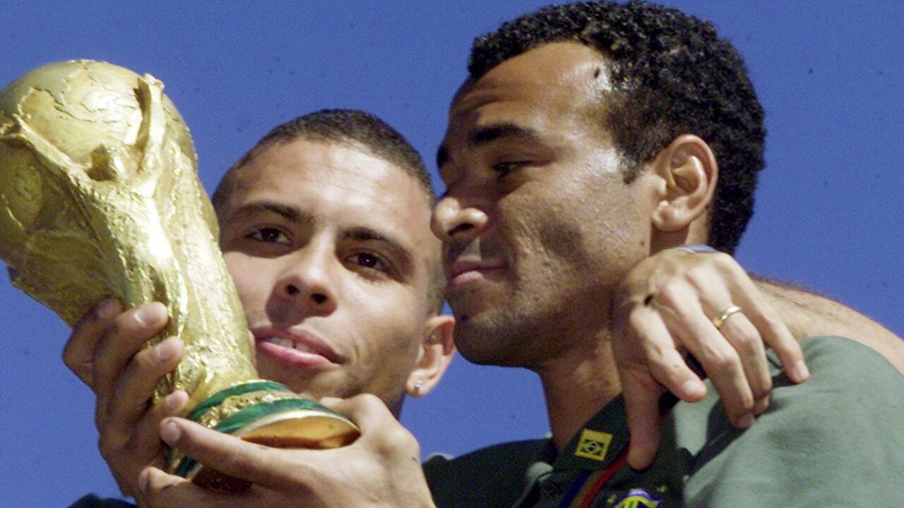 Cafu and Ronaldo