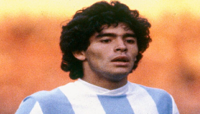 Maradona in Argentina jersey