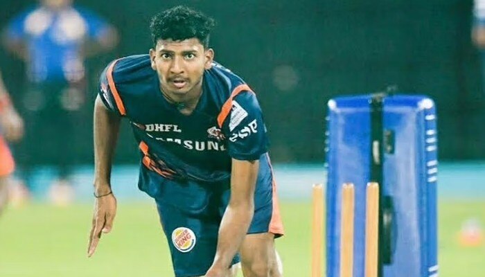 Mohsin Khan in Mumbai Indians