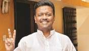 গরুর দুধে যে সোনা পেয়েছে, তাঁকে মানসিক হাসপাতালে পাঠানো হোক, কটাক্ষ ফিরহাদের গরুর দুধে যে সোনা পেয়েছে, তাঁকে মানসিক হাসপাতালে পাঠানো হোক, কটাক্ষ ফিরহাদের