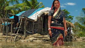  'রাত জেগে রই, এই বুঝি বান এল' 