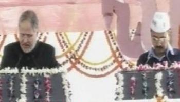 আবেগ, কৃতজ্ঞতায় দিল্লির মুখ্যমন্ত্রী পথে শপথ অরবিন্দ কেজরিয়ালের