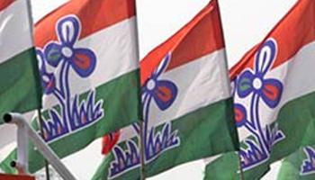 চুঁচুড়ার পর ভদ্রেশ্বর, দল ঘোষণা করার আগে নিজেই নিজেকে প্রার্থী ঘোষণা তৃণমূল কাউন্সিলরের 