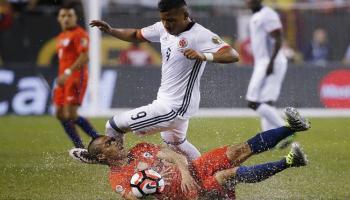 কোপার ফাইনালে মেসিদের সামনে চিলির ঝাল