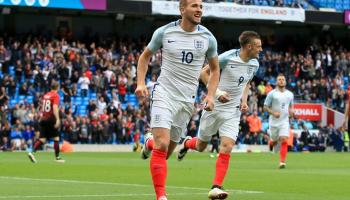 ইংল্যান্ডের প্রথম একাদশে ফিরতে চলেছেন টটেনহ্যামের তারকা হ্যারি কেন