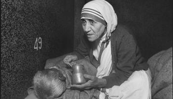 মায়ের জন্মদিনে মায়ের সম্পর্কে সাত-সত্য