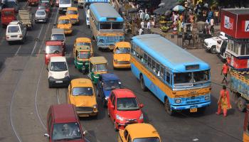 কলকাতার কোন রুটে কত নম্বর বাস চলে জানেন?(দেখুন তালিকা)