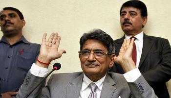 লোধা কমিটি যতই হুঙ্কার ছাড়ুক, মাথা নত করতে রাজি নয় বিসিসিআই