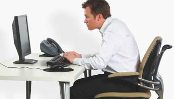 অফিসে হোক কিংবা বাড়িতে, জানুন বেশিক্ষণ বসে থাকলে আপনার কী ক্ষতি হবে