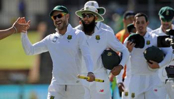 রাবাদা, বাভুমা, ডুমিনি, এলগারদের দাপটে অস্ট্রেলিয়া ঘরের মাঠেও টেস্টে কুপোকাত্