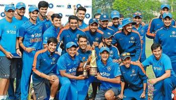 খাওয়ার টাকা নেই ক্রিকেটারদের! 