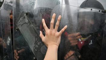 ভাদুতলায় আইসি নিগ্রহের জেরে পুলিসি অত্যাচারের অভিযোগ