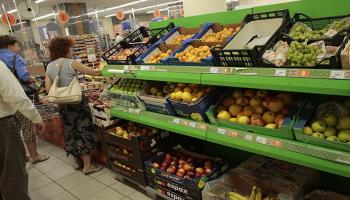 পাহাড় থেকে পড়ুয়াদের সমতলে ফেরার ১২ ঘন্টার ফাঁককে 'কাজে লাগিয়ে' গাড়ি ভর্তি খাবার সংগ্রহ ব্যবসায়ীদের