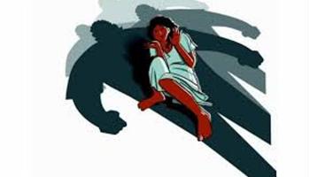 সম্পত্তির ভাগ না পেয়ে মাকে মারধর করে ঘরছাড়া করল দুই মেয়ে-জামাই