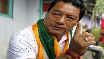 চোর-পুলিস খেলা! অল্পের জন্য হাতছাড়া বিমল গুরুং