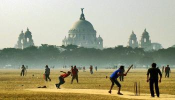 বর্ষবরণের আনন্দ মাটি, এবছর আর শীত পড়বে না