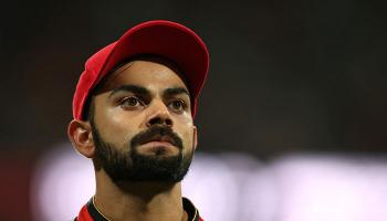 চেন্নাই ম্যাচে কোহলির ১২ লক্ষ টাকা জরিমানা! 