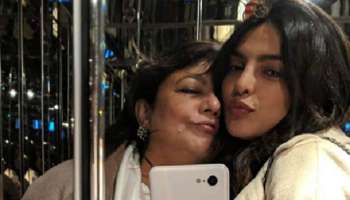 মা মধু চোপড়ার সঙ্গে প্যারিসে সময় কাটাচ্ছেন প্রিয়াঙ্কা