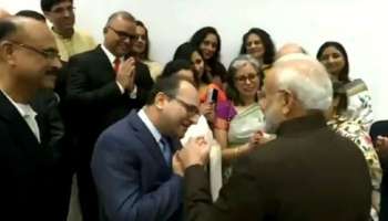 আপনি সাক্ষাৎ ভগবানের রূপ, হাউস্টনে মোদীকে দেখে আবেগতাড়িত কাশ্মীরি পণ্ডিতরা