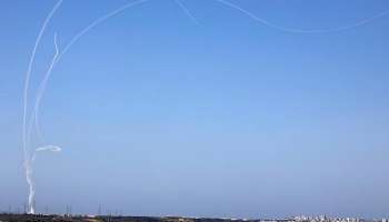 ফের মার্কিন ঘাঁটি লক্ষ্য করে হামলা, ইরাকের রাজধানীতে আছড়ে পড়ল দু’দুটি রকেট 