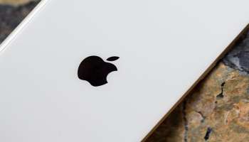 স্মাইলি থেকে স্যাড, ইমোজির যুগে নতুন "মিমোজি" আনছে Apple