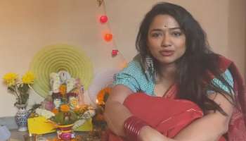 স্কুল, কলেজ খুলে যাক, বাগদেবীর কাছে প্রার্থনা সোহিনীর