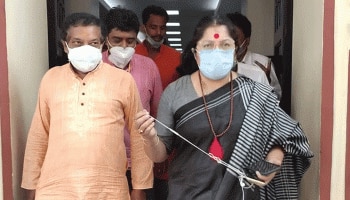 চালু করুন লোকাল ট্রেন, হাওড়া DRM-এর সঙ্গে সাক্ষাত করে আবেদন লকেটের 