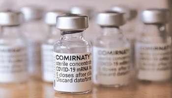 Omicron: ককটেল ভ্যাকসিনই কি এখন বাঁচার একমাত্র রাস্তা? কী বলছেন বিশেষজ্ঞেরা? 